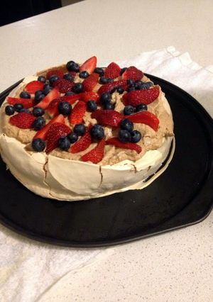 A picture of pavlova.
