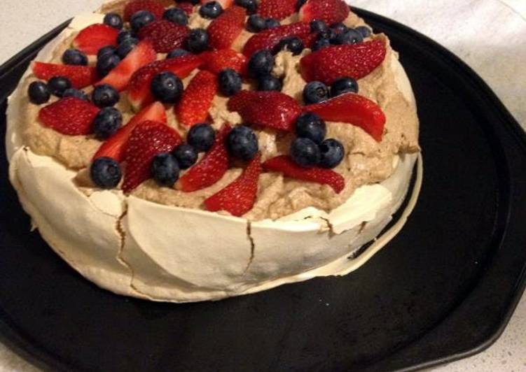 Easiest Way to Prepare Perfect pavlova