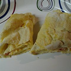 A picture of Reverse fried egg salad.