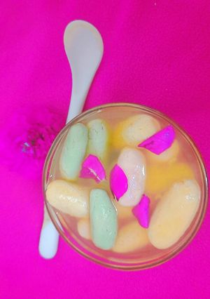 பன்னீர் ரோஜ் ஜாமூன் (Panneer rose jamun recipe in tamil) செய்முறை முக்கிய புகைப்படம்