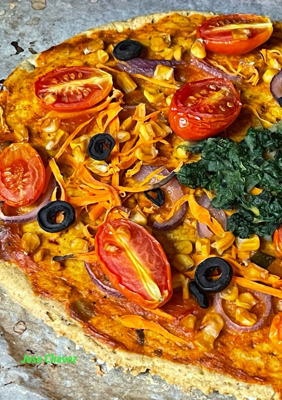 Una foto de Pizza de Verduras con masa de Avena