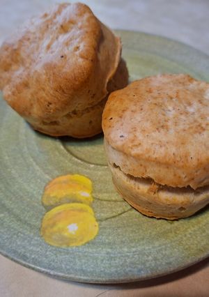 Una foto de Scones dulces sin azúcar, de vainilla y canela
