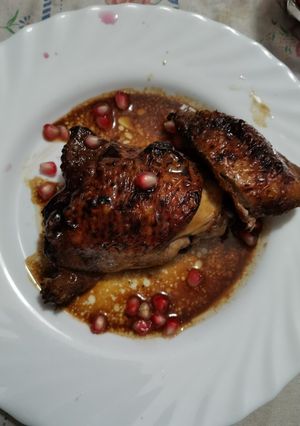 Foto di Sovracosce di pollo con melagrana