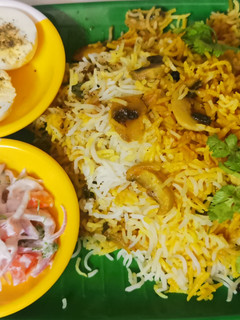காளான் மிளகு பிரியாணி செய்முறை முக்கிய புகைப்படம்