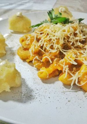 Foto resep Macaroni with mashed potato
