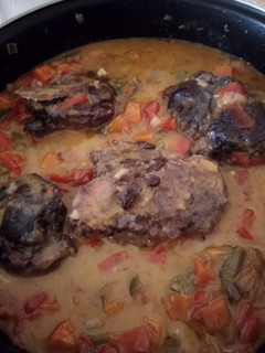 Una foto de Galtas ó carrilleras de ternera con verduras