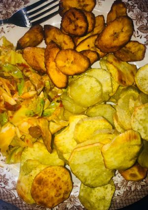 A picture of Sweet potatoes plaintain and cabbage sauce.