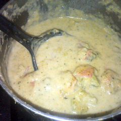 A picture of Broccoli cheesy porky soup (keto).