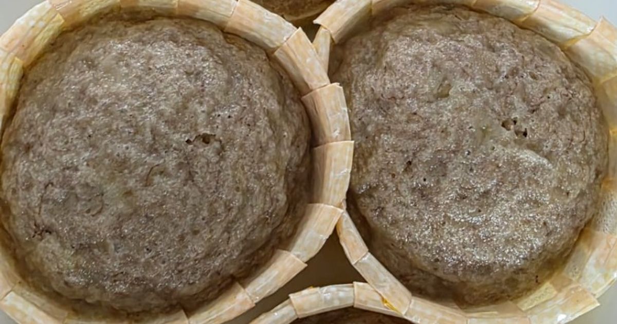 Bolu Pisang Pucat Pasi