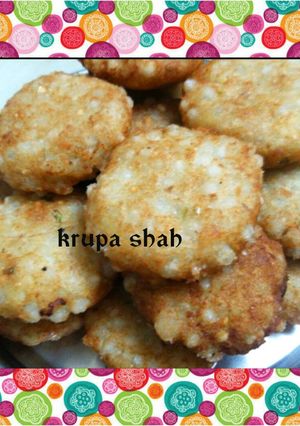 A picture of Sabudana vada.
