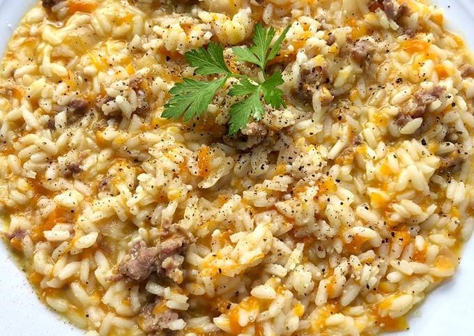 Ricetta di Preferito Risotto zucca e salsiccia