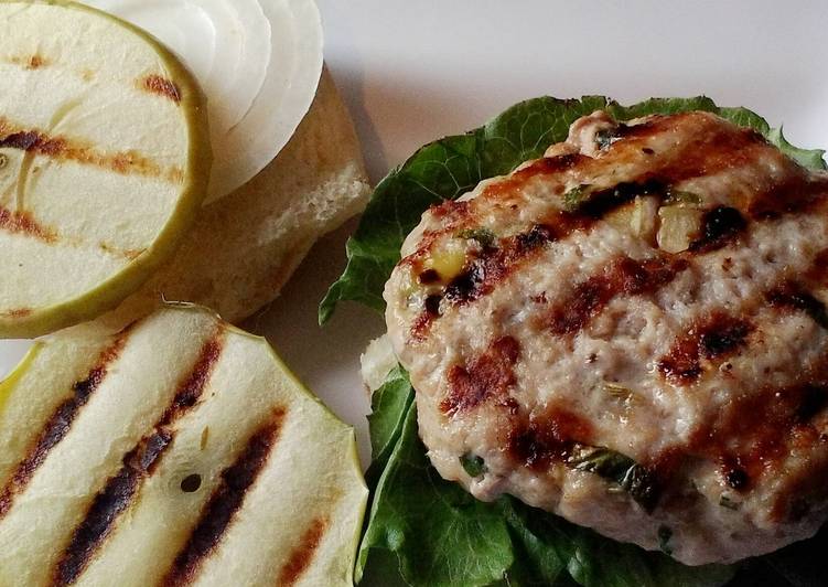 Recipe of Speedy Grilled Pork And Apple Burgers