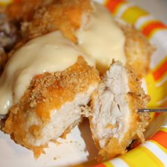 A picture of Crispy Cheddar Chicken.