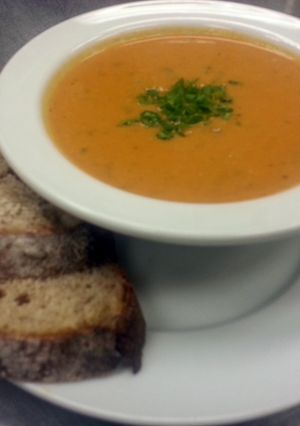 A picture of Creamy Tomato Soup.