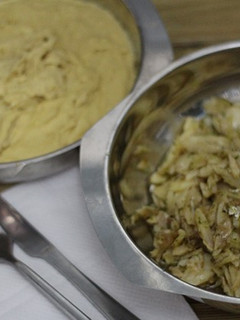 Foto de Refogado de bacalhau com puré de grão