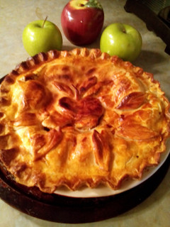 A picture of sunshine 's apple pie.