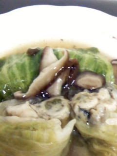 A picture of Oysters Rolled In Lettuce.