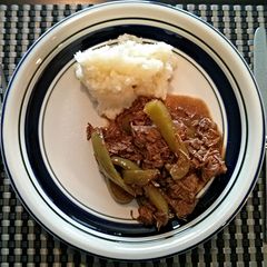 A picture of Slow Cooker Pepper Beef.
