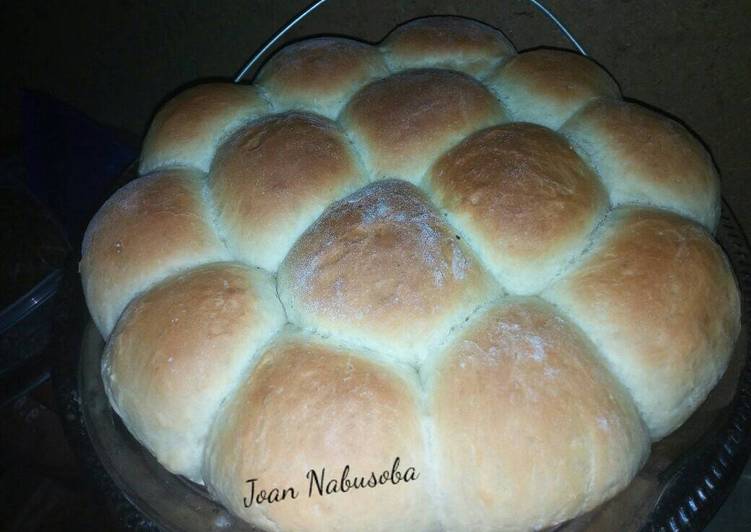 How to Make Quick White Bread Buns