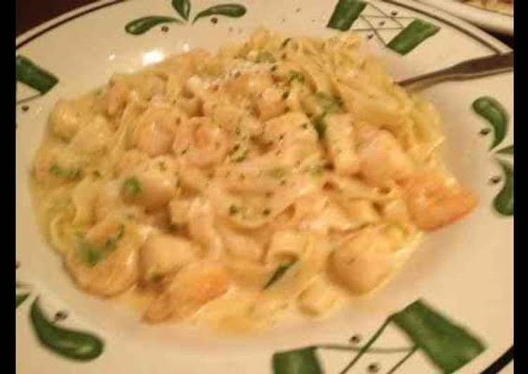 Recipe of Appetizing Auntie moms seafood alfredo