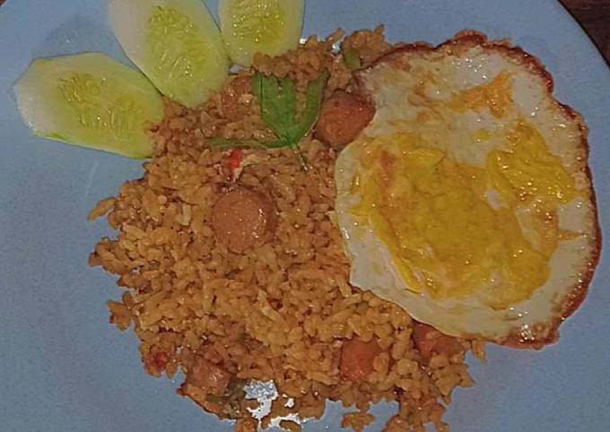 Resep Nasi goreng pedas oleh dr. Anita Puspita Dewi - Cookpad