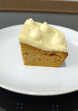 Una foto de Bizcocho de calabaza y chocolate blanco
