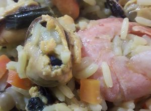 Una foto de Cazuela de mariscos