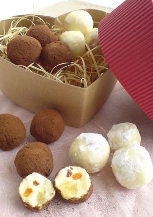 A picture of Chocolate Truffles Like Melty Cream Cheese Truffle.