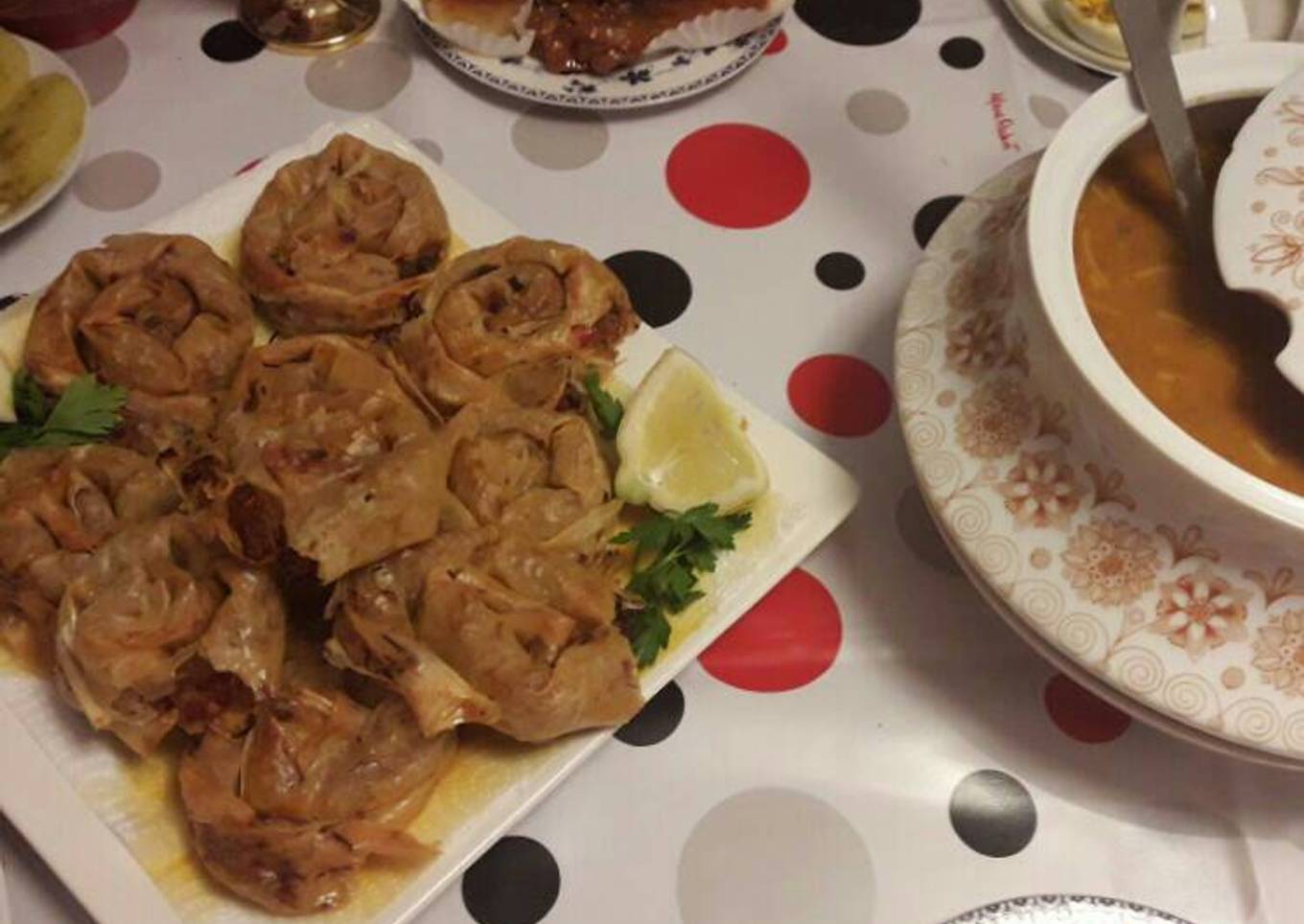 Mini mhancha salada con verduras y carne picada