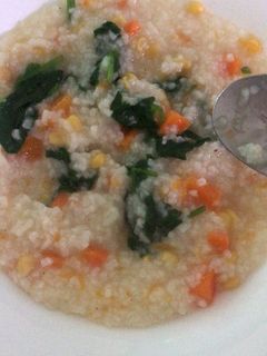 Foto resep Bubur Manado (dari nasi) simple dan enak