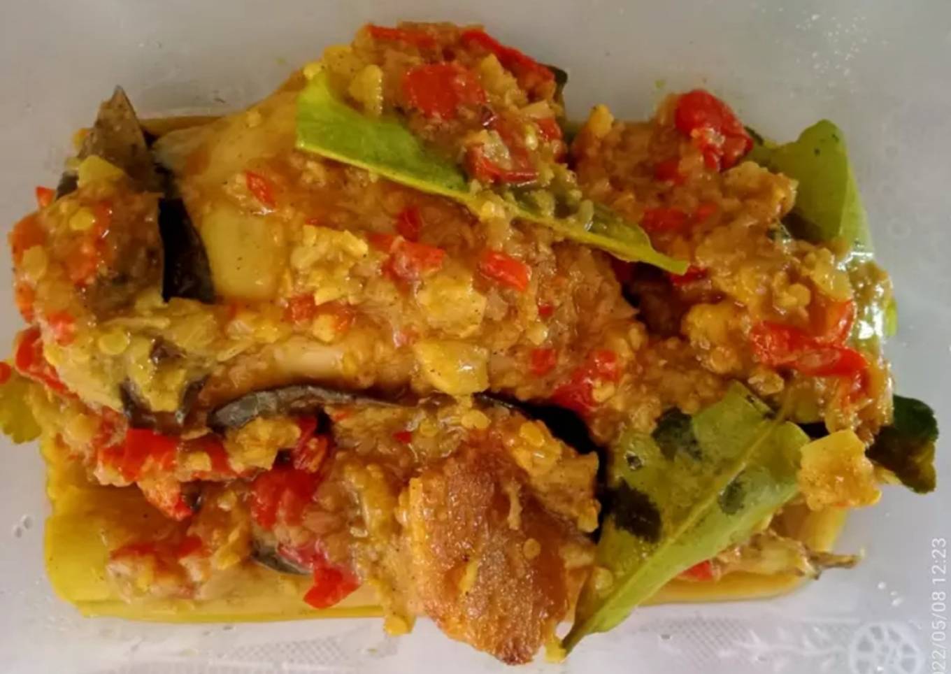 Paha ayam bumbu rica rica