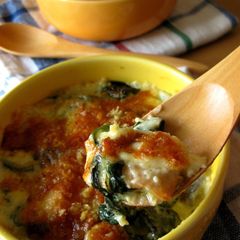 A picture of Salmon and Spinach Japanese Style Gratin.