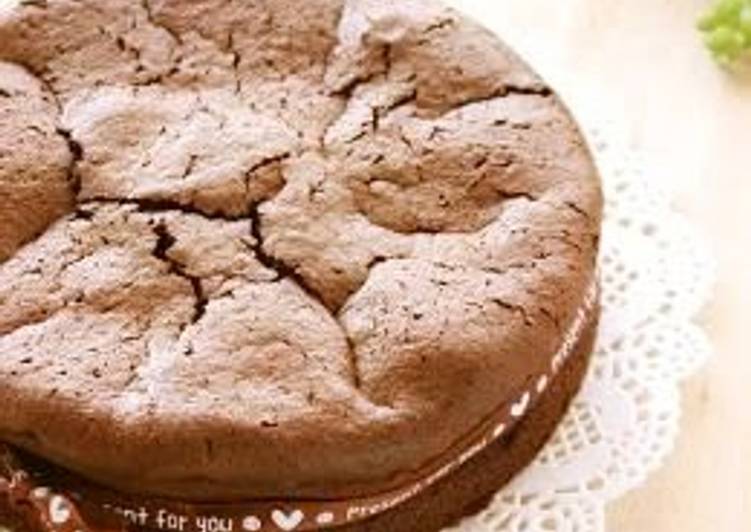 Rich Chocolate Gateau with 2 Ingredients