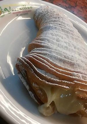 Una foto de Cola de langosta con masa filo