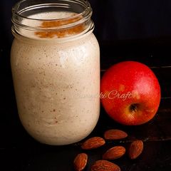 A picture of Almond Apple Smoothie.