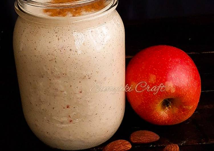 Almond Apple Smoothie