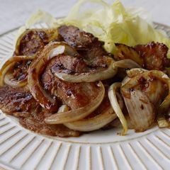 A picture of Easy Pan-Fried Ginger Pork with Simple Ingredient Ratios.