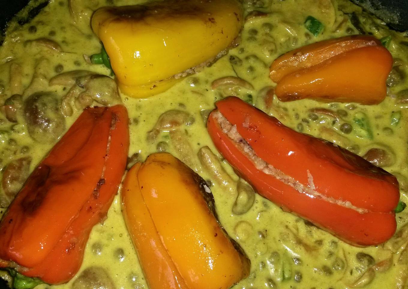 Sig's Stuffed Sweet Pepper in a Creamy Dhal Sauce