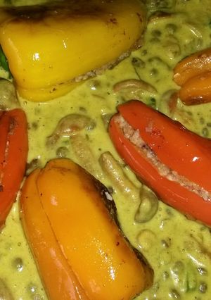 A picture of Sig's Stuffed Sweet Pepper in a Creamy Dhal Sauce.