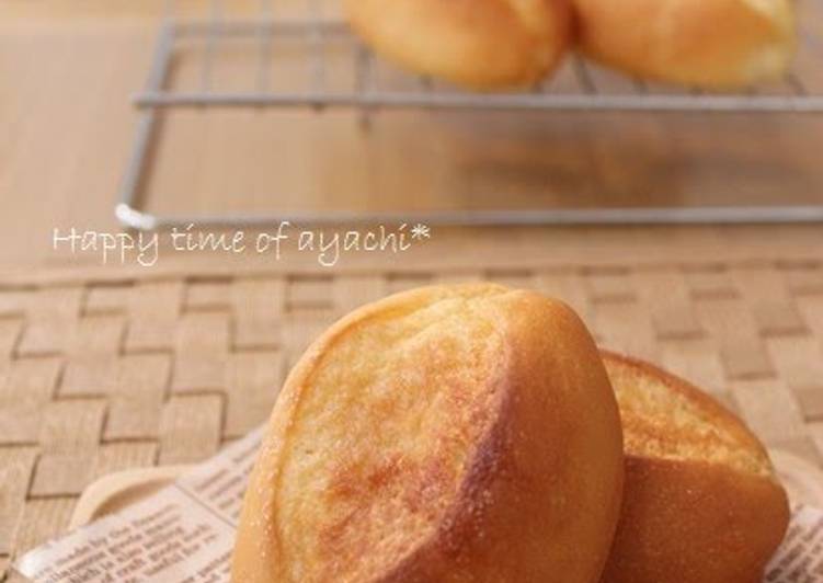 Easy Meal Ideas of Simple Sugar-Topped Bread Rolls