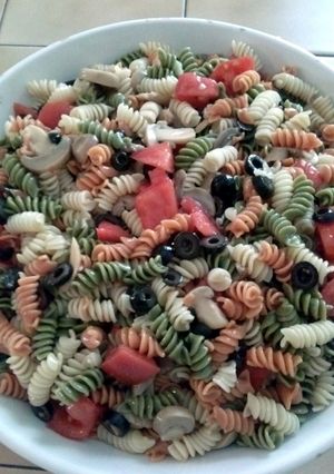 A picture of Pasta Salad.