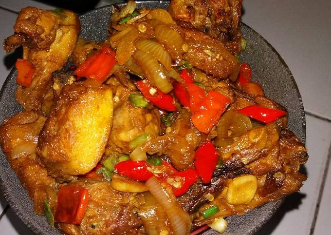 Ayam kecap manis pedas