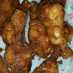 A picture of Spicy crispy fried chicken.