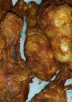 A picture of Spicy crispy fried chicken.