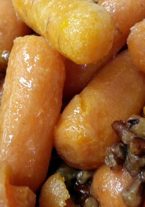 A picture of Southern Buttered Carrots.