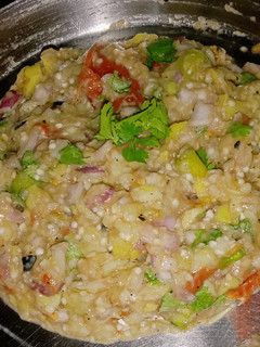बैंगन का भरता(baingun ka bharta recipe in hindi) रेसिपी मुख्य फोटो