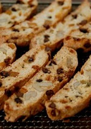 A picture of Super Crunchy Easy Biscotti.