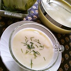 A picture of Vichyssoise with Fennel.