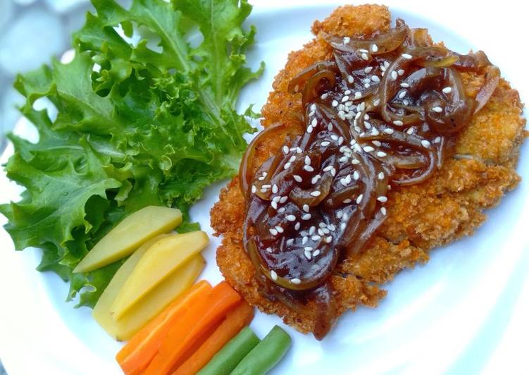 Cara Menyiapkan Chiken katsu saos teriyaki Lezat