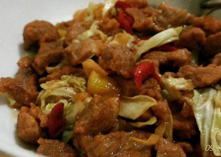 Tongseng kambing mangga muda